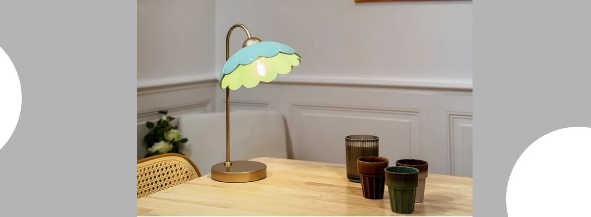 Les jolies lampes fleurs Claris